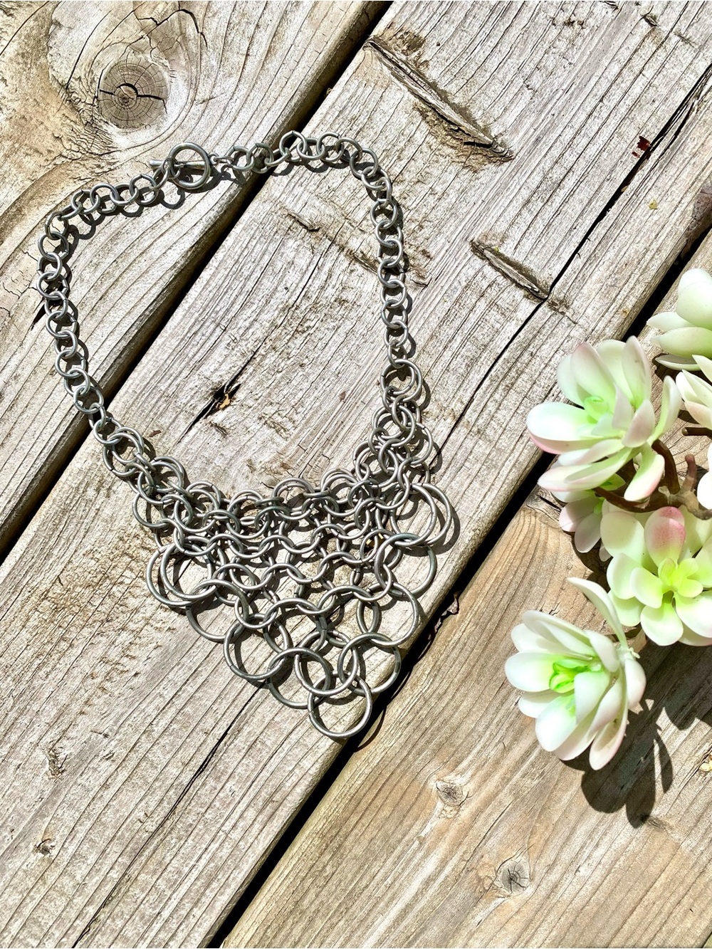 Rustic chunky metal chunky chainmail bib necklace w hippy southwestern vibe - Picture 6 of 10